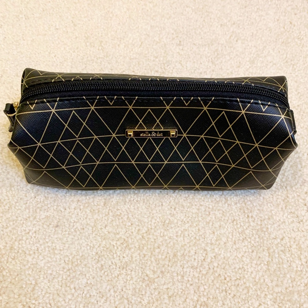 Stella & Dot Slim Pouf, Black and Gold